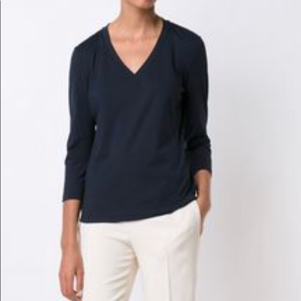 GUC Lafayette 148 v neck sweater